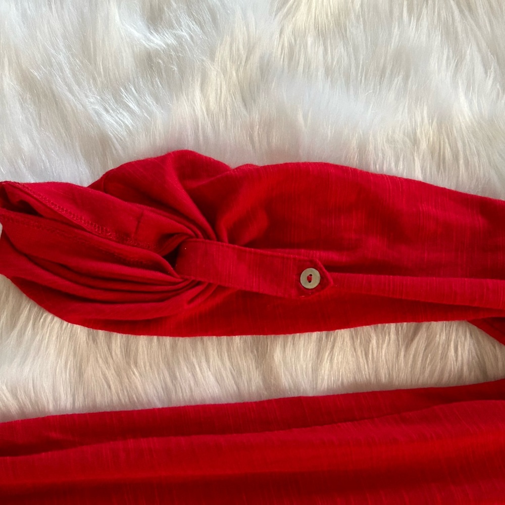 Red Camel red top - Picture 2 of 3